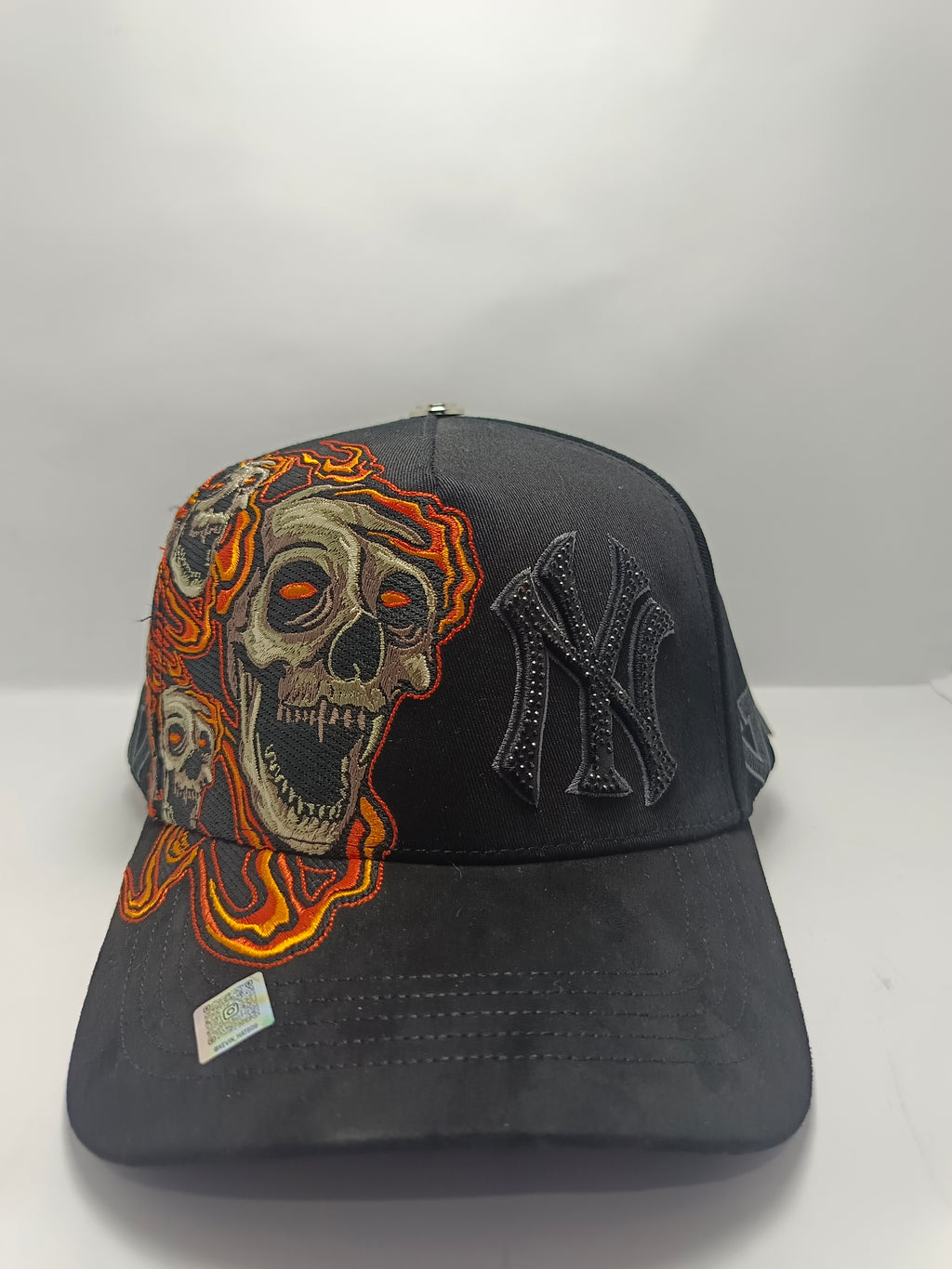 Big Boss x Kevin Hats Skull Flames Negra