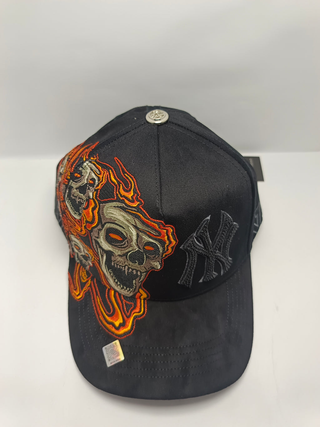 Big Boss x Kevin Hats Skull Flames Negra