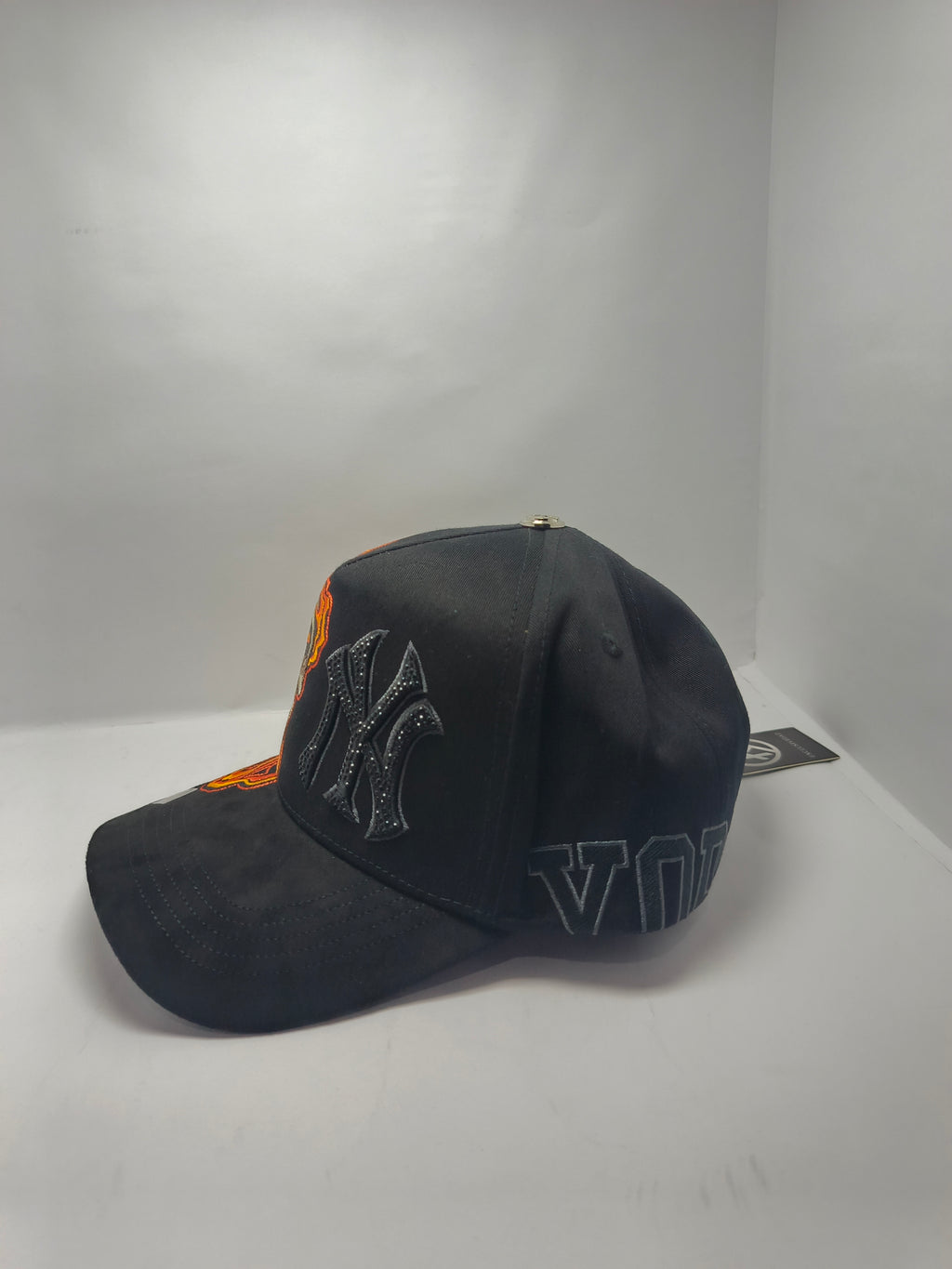 Big Boss x Kevin Hats Skull Flames Negra