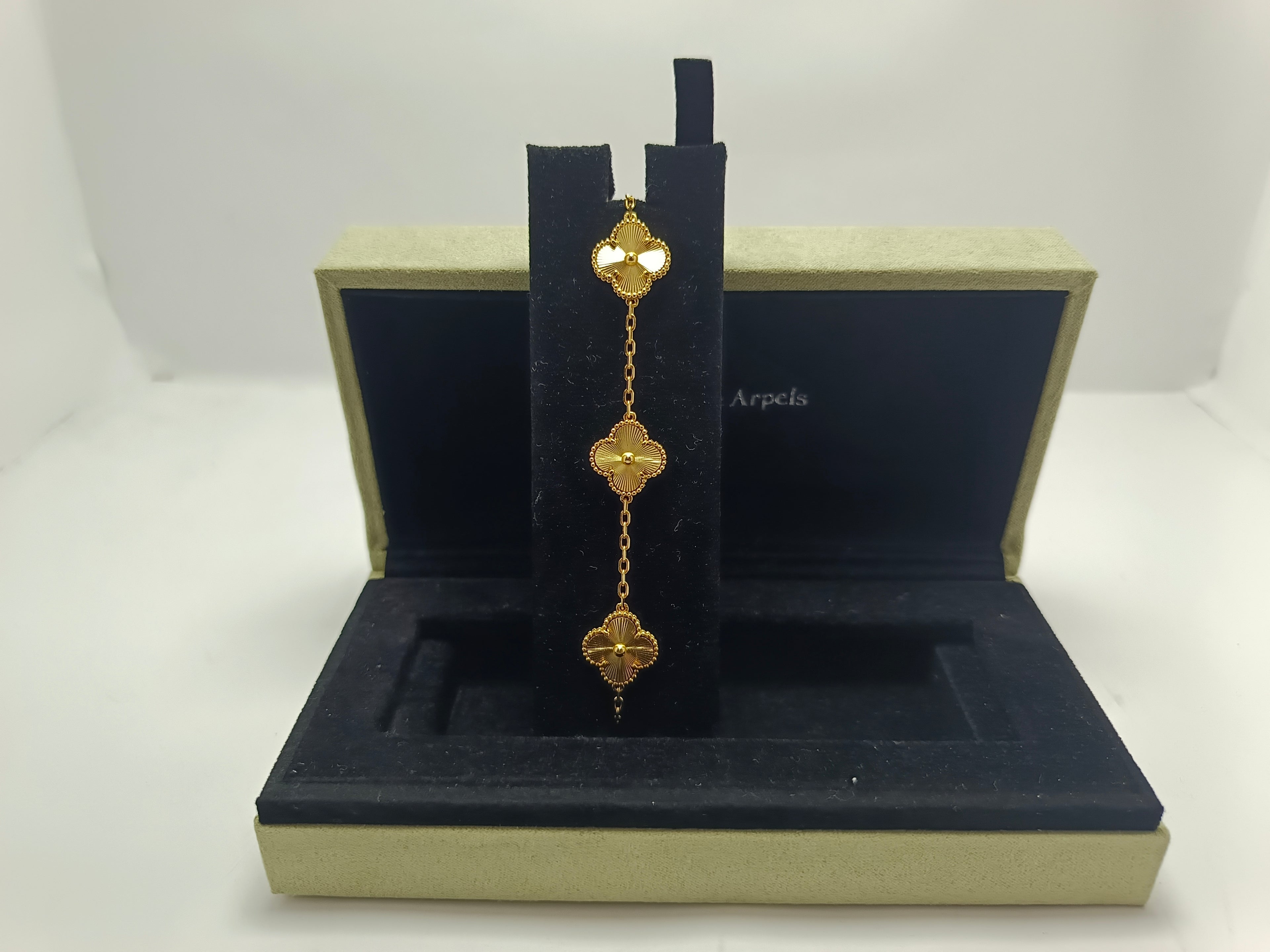 Pulso Tipo Van Cleef & Arpels